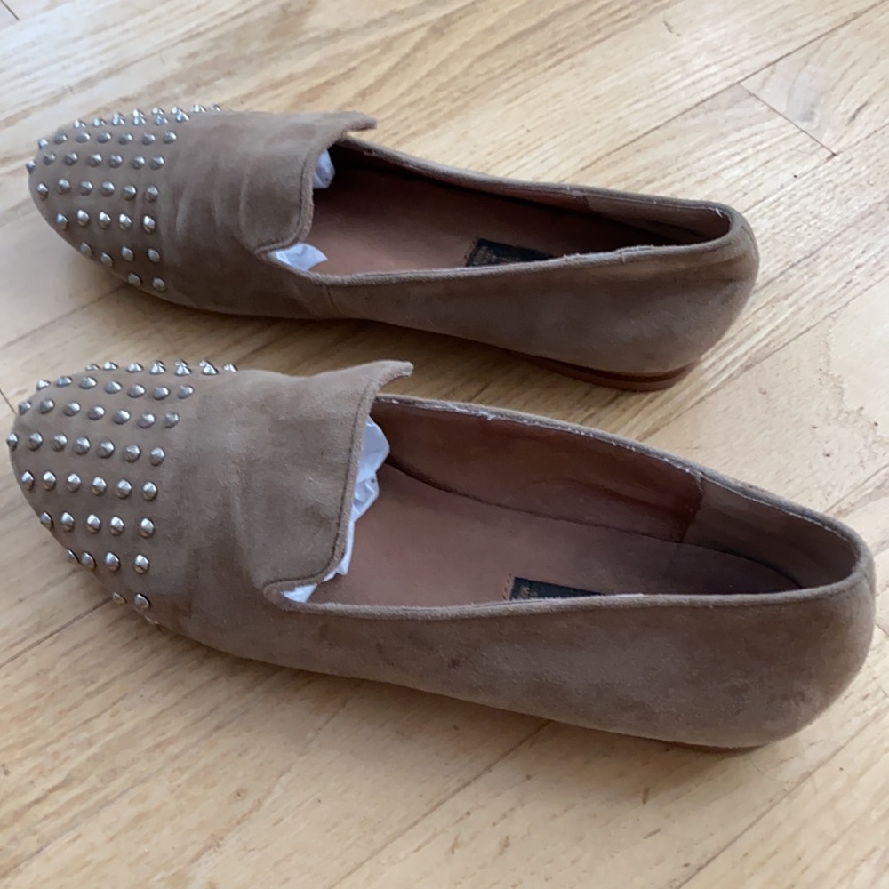 Steve Madden Melter Loafer in Taupe Suede